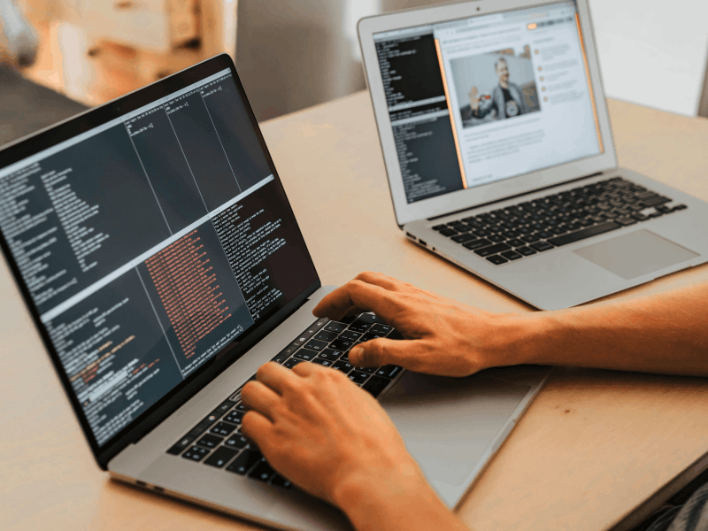 Implantación de aplicaciones web en entorno internet, intranet y extranet (MF0493_3)