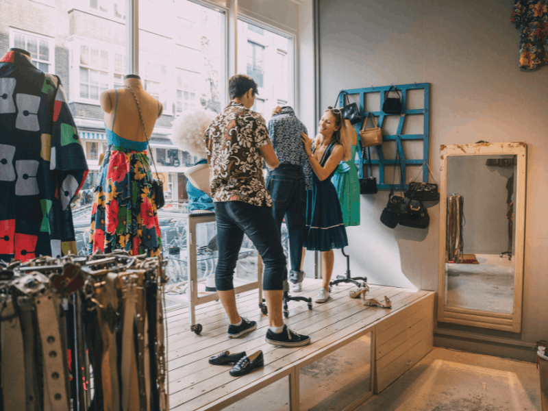 Cursos Gratuito de Anima y haz atractivo tu punto de venta. Merchandising y escaparatismo (COMM22)