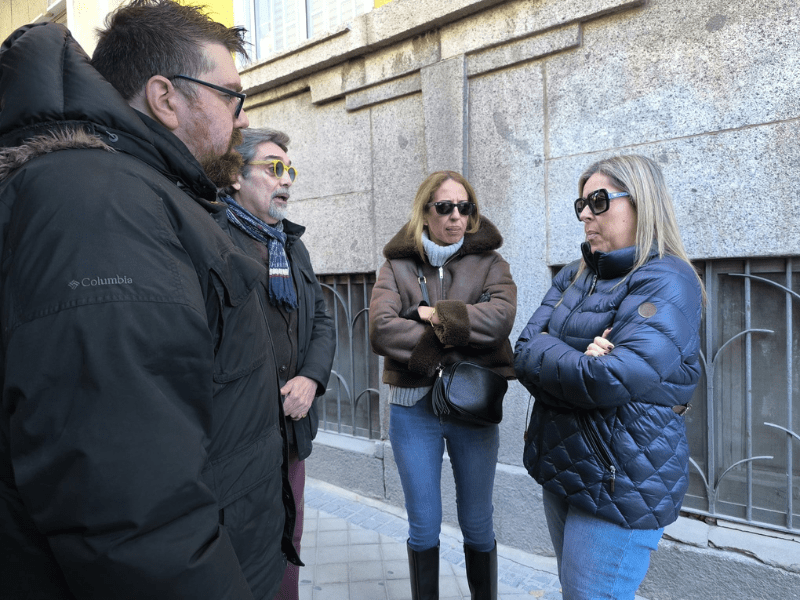 obras conde casal asfixian comercio red autonomos pide respuesta visita presidente red autonomos pp kiosko prensa min
